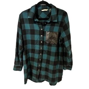 Soft Surroundings Green Black Buffalo Plaid Faux Leather Pocket Detail Button Up